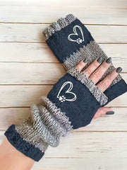 Women's Heart-Shaped Footprint Gloves